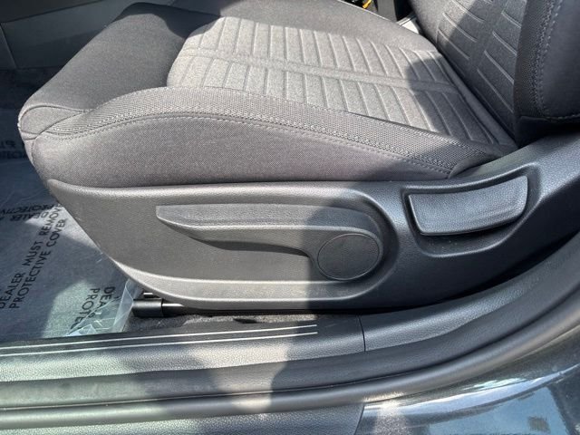 Used 2025 Gray Kia LXS image 14
