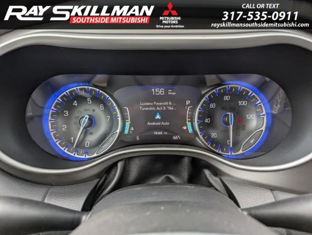 Used 2022 White Chrysler Touring L image 28