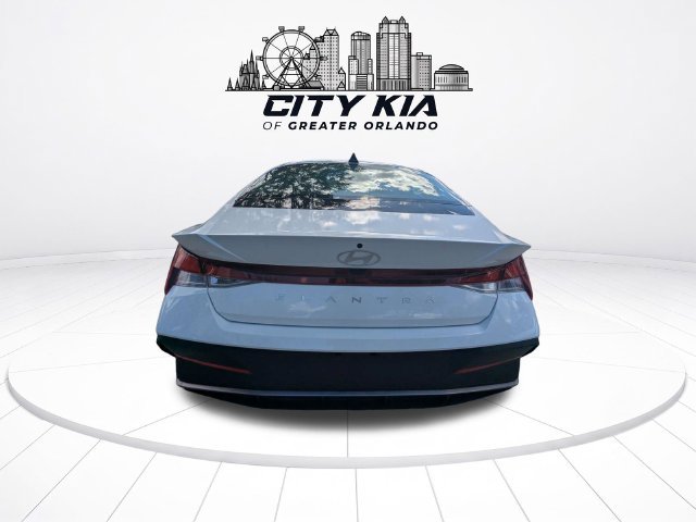 Used 2026 White Hyundai SE image 5