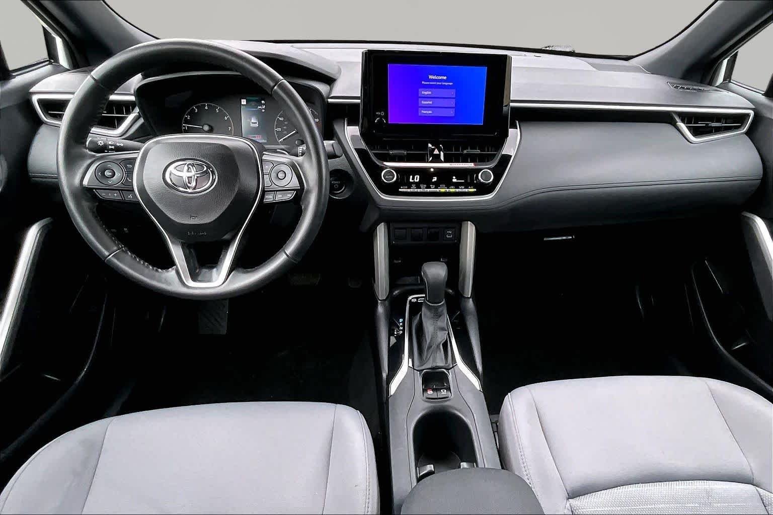 Used 2024 Wind Chill Pearl Toyota Hybrid SE image 16