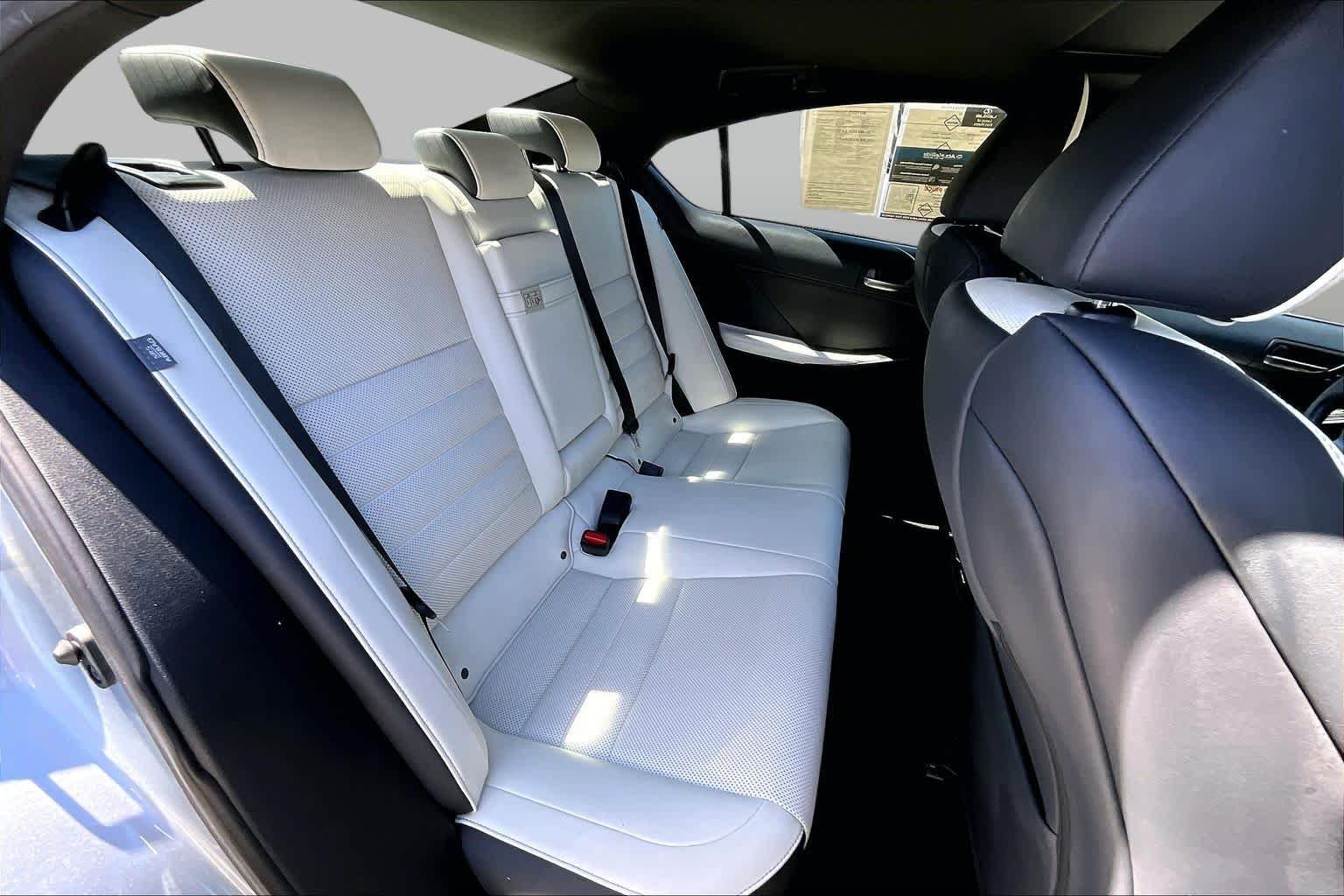 Used 2023 Iridium Lexus F SPORT image 34