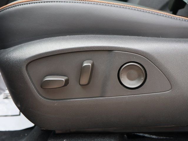2026 GMC Acadia AT4 - Photo 36