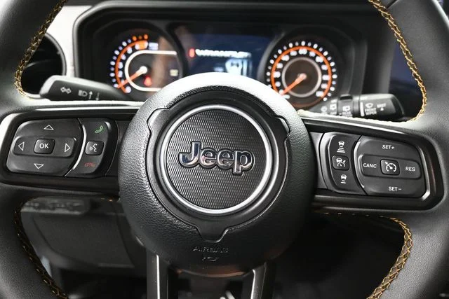 Used 2024 Gray Jeep Sport image 17
