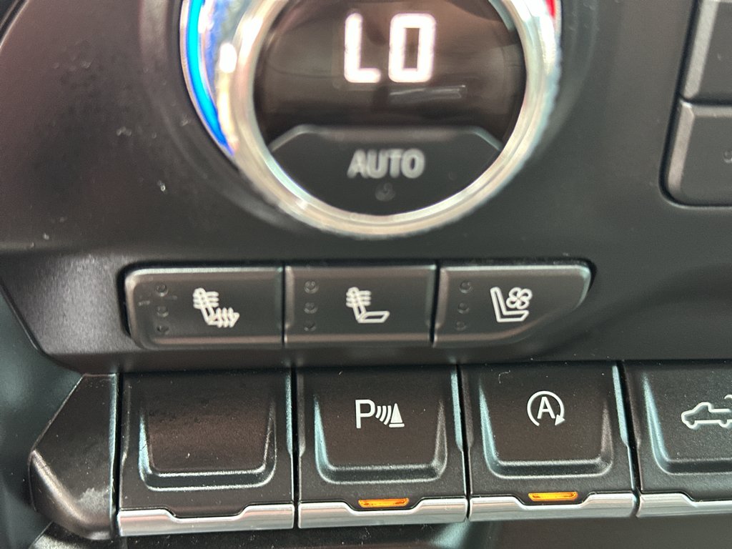 Used 2019 Onyx Black GMC SLT image 29
