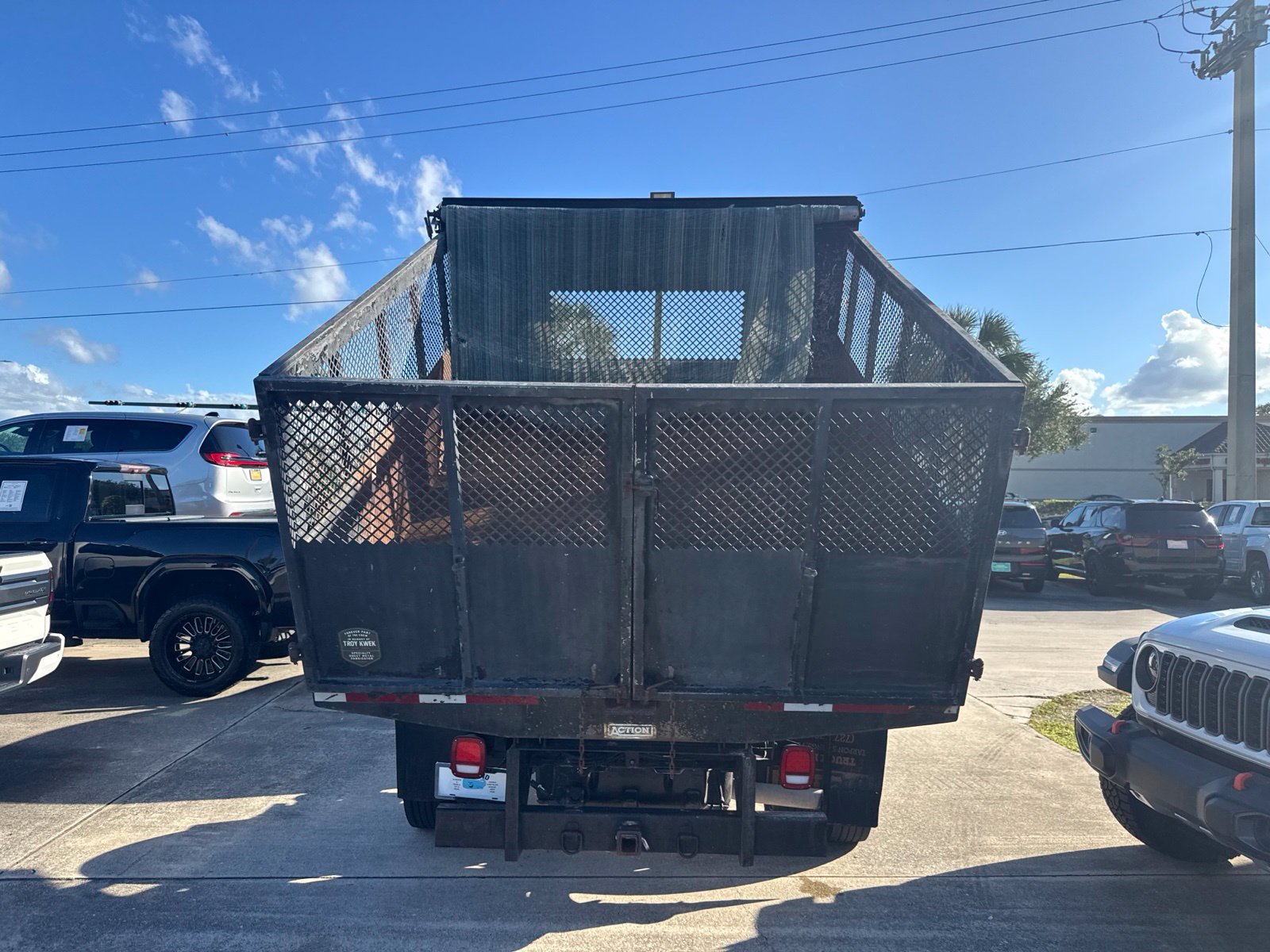 Used 2017 White Ram Tradesman image 48
