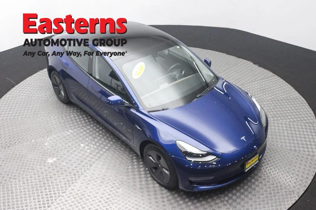 Used 2021 Blue Tesla Standard Range Plus image 3