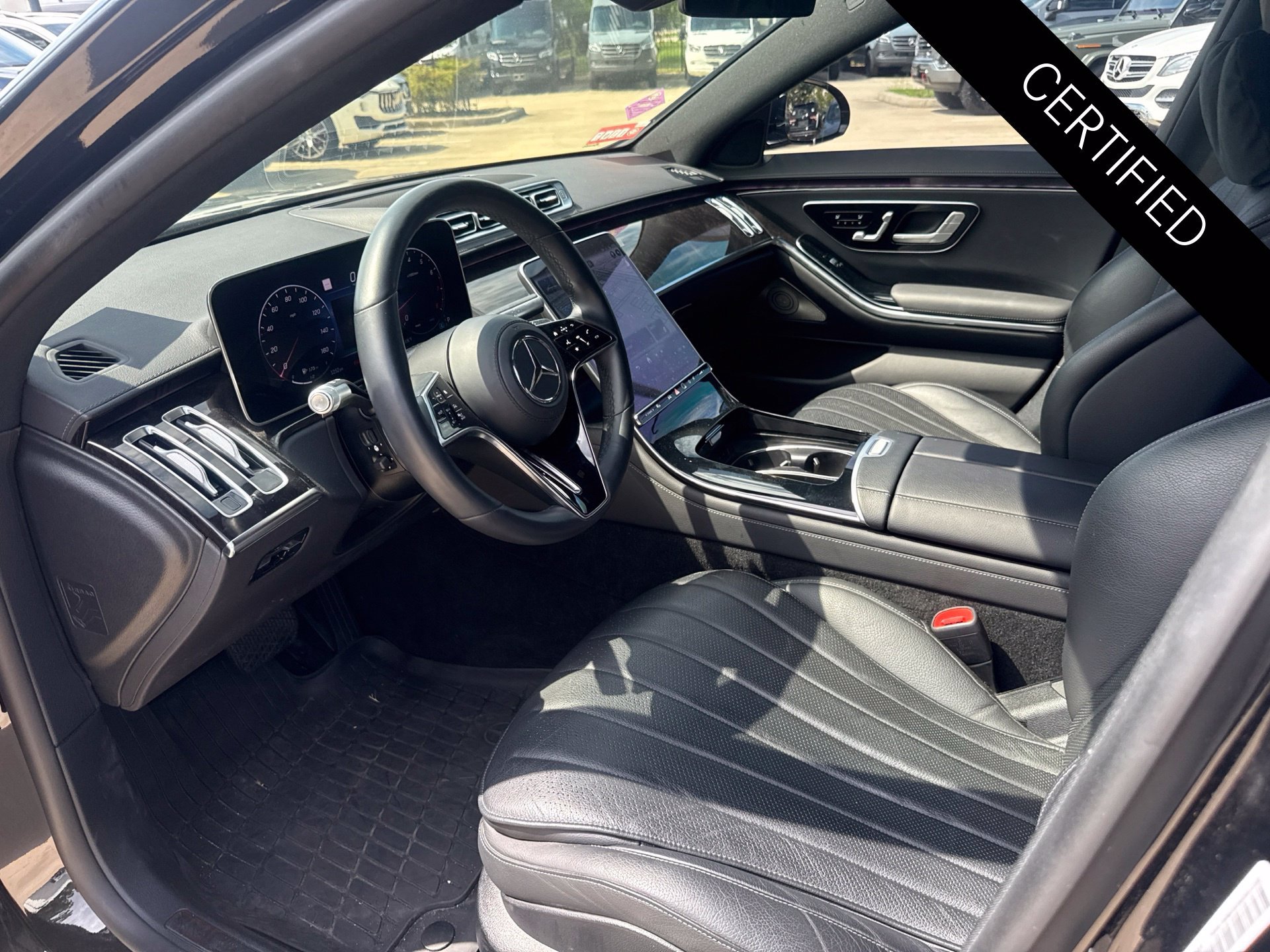 Certified Used 2022 Obsidian Black Metallic Mercedes-Benz S 500 image 9
