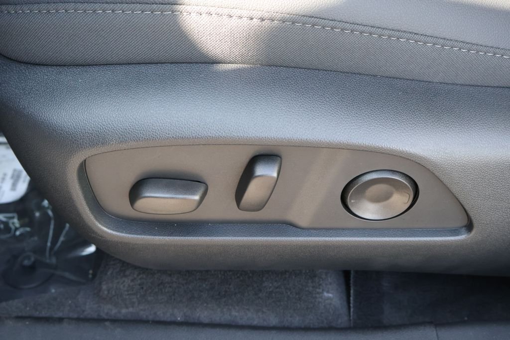 2027 Chevrolet Equinox LT - Photo 16
