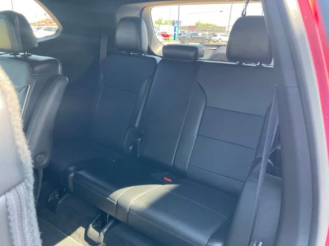 Used 2025 Red Buick Preferred image 28