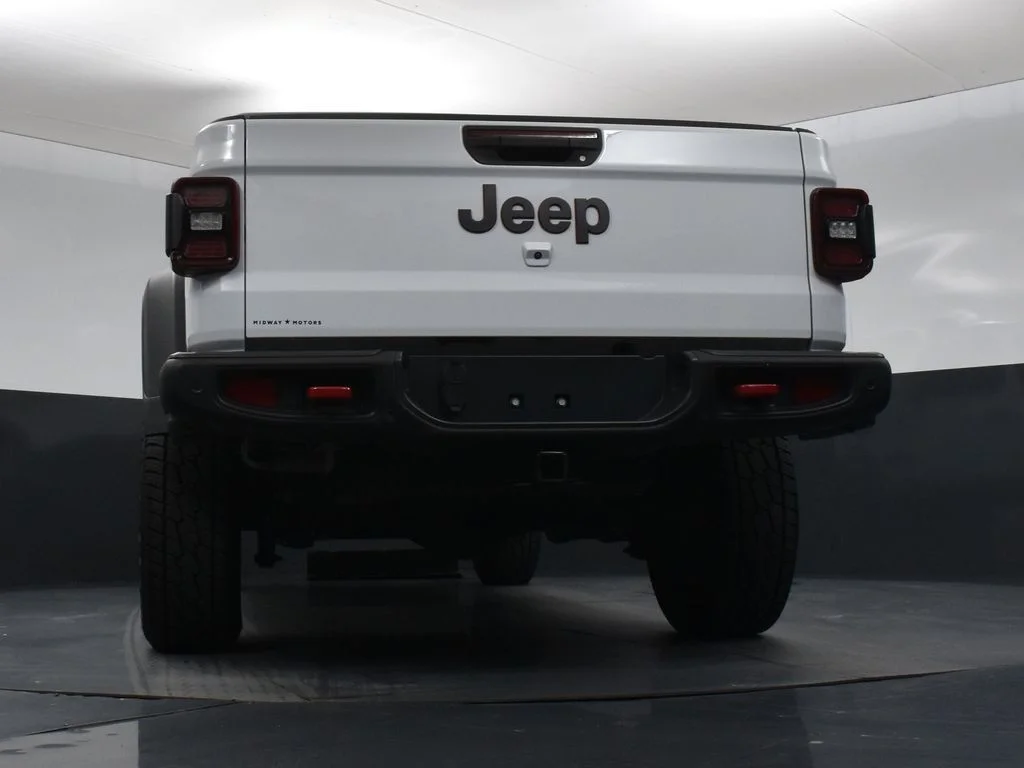 Used 2023 Bright White Clearcoat Jeep Rubicon image 31