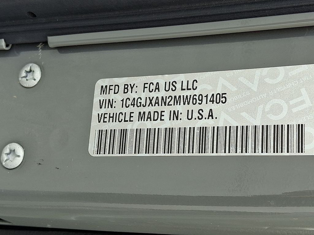 Used 2021 Gray Jeep Willys image 27