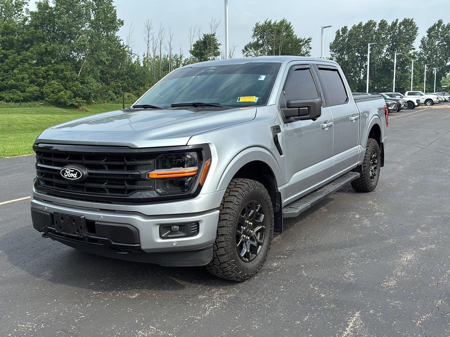 Used 2024 Iconic Silver Ford XLT image 13
