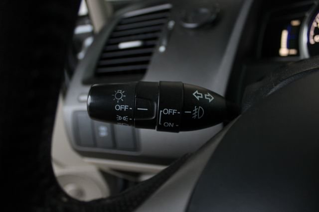 Used 2010 Gray Honda Hybrid image 4