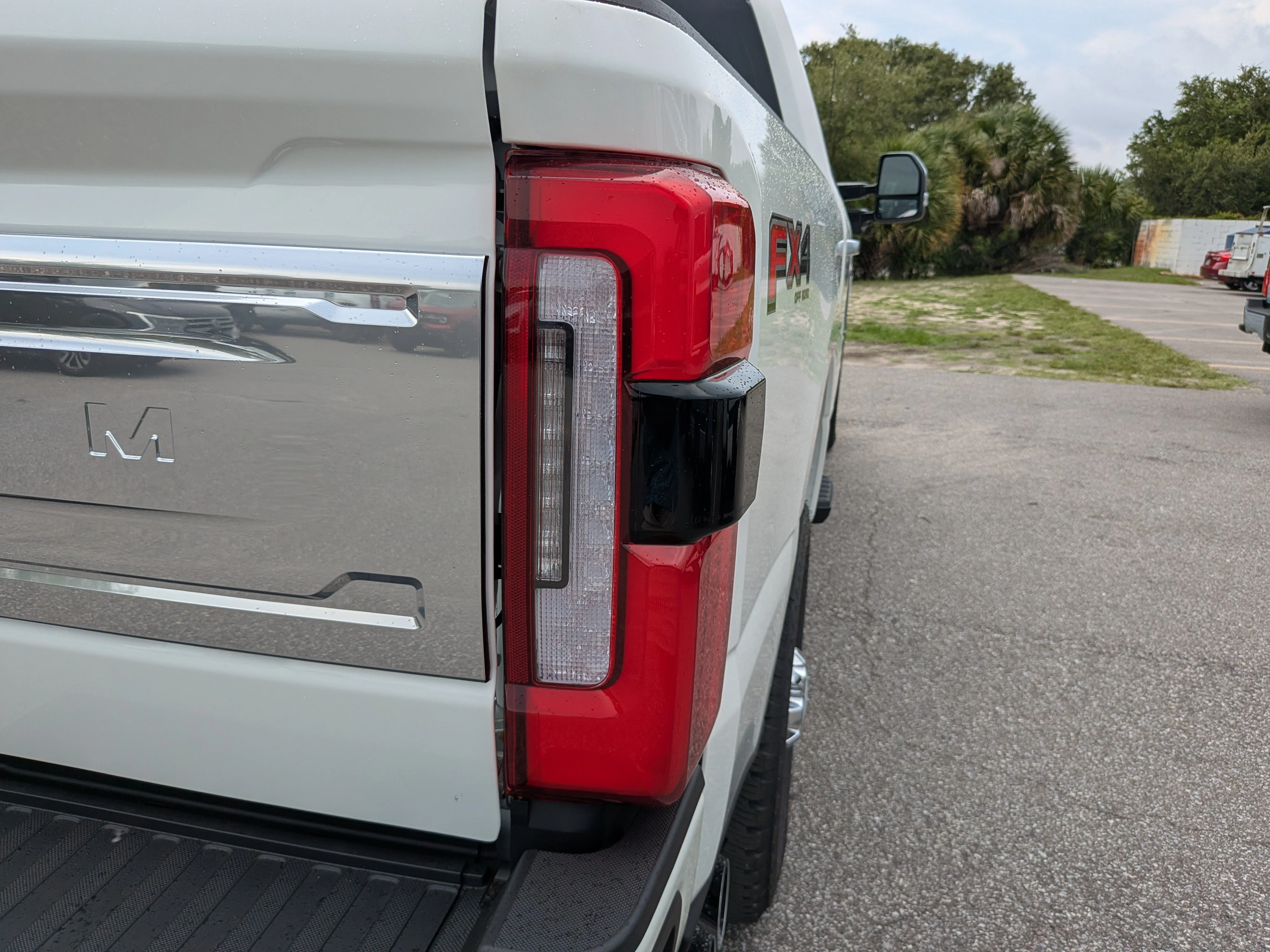 New 2026 Star White Metallic Tri-Coat Ford F-250® Platinum® image 12