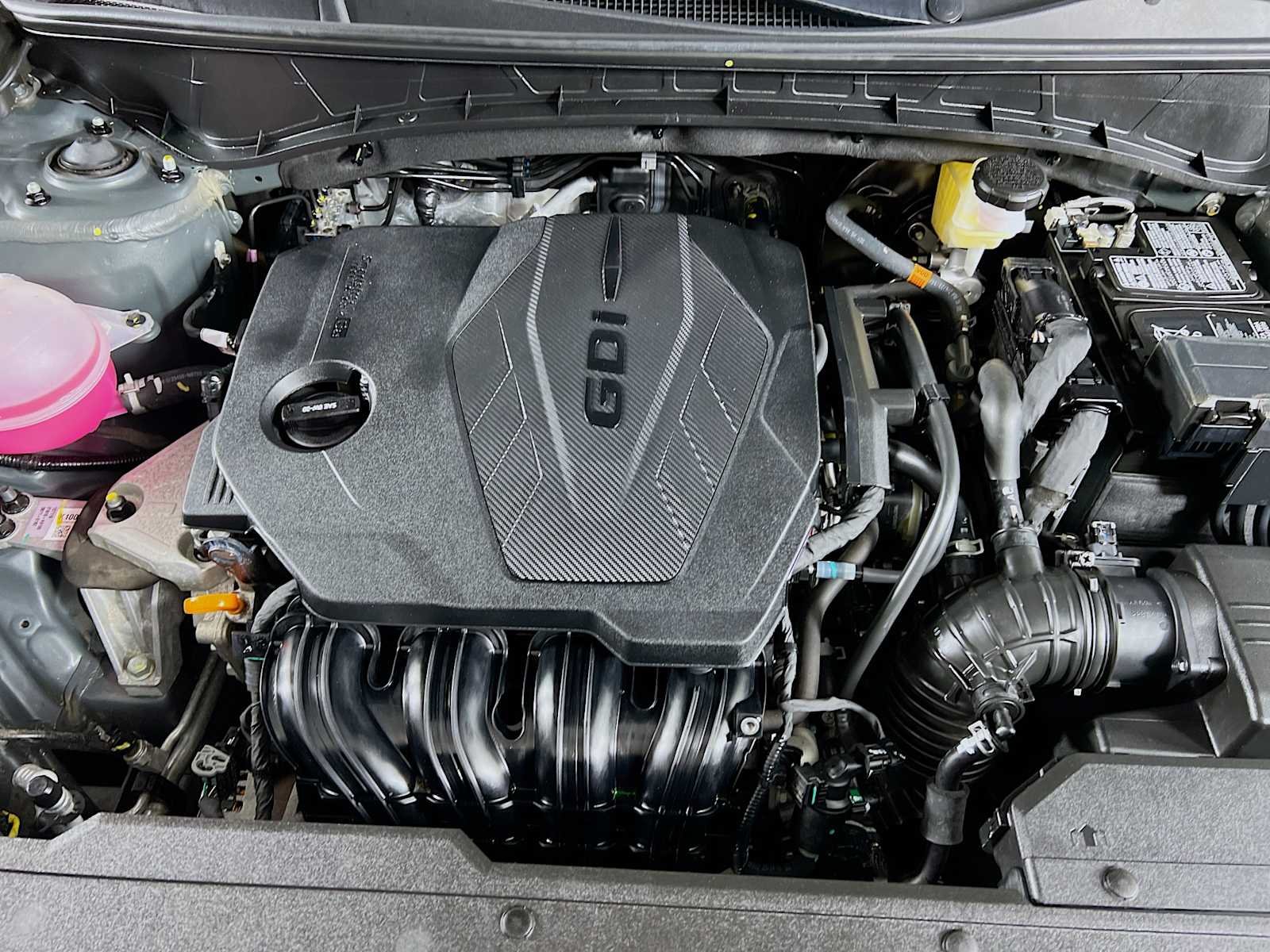 Used 2023 Amazon Gray Hyundai SEL image 31