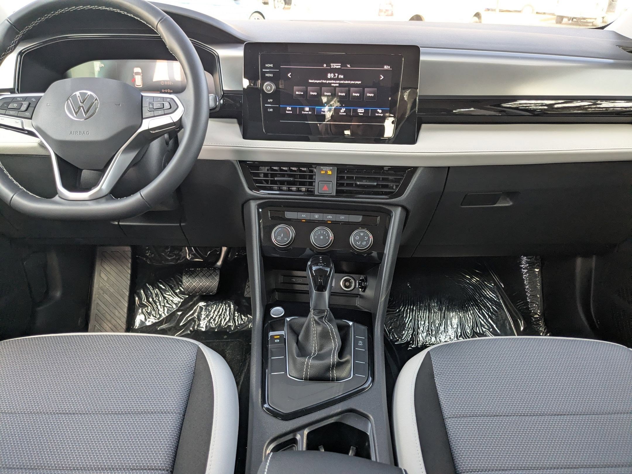 New 2026 Platinum Gray Metallic Volkswagen S image 16
