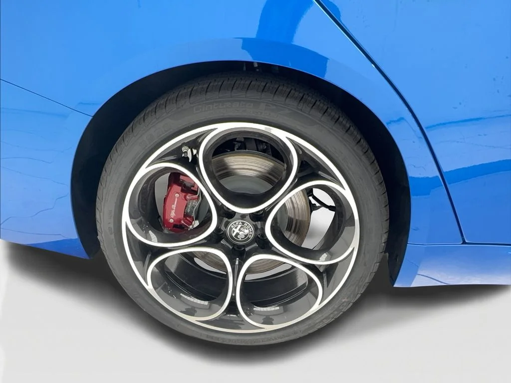 New 2026 Blue Alfa Romeo Base image 16