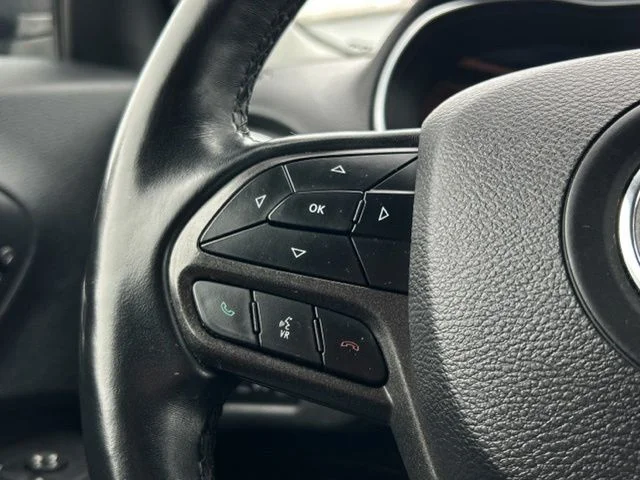 Used 2019 Gray Jeep Trailhawk image 41