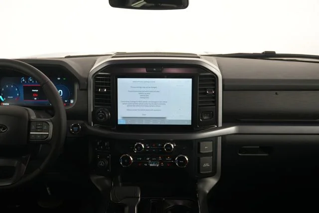New 2026 Carbonized Gray Metallic Ford XLT image 35