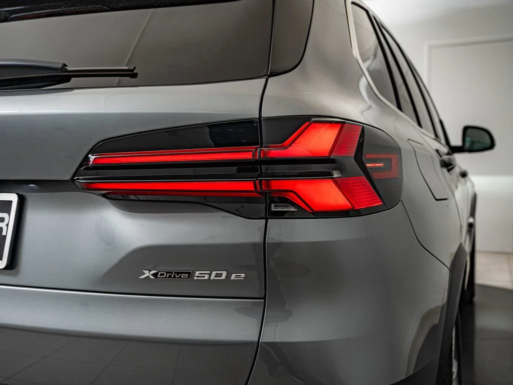 2026 BMW X5 50e - Photo 14