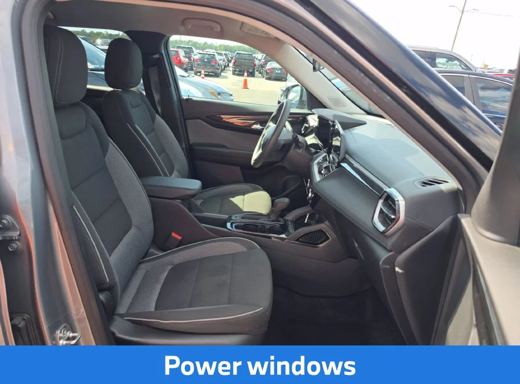Used 2025 Gray Chevrolet LT image 12