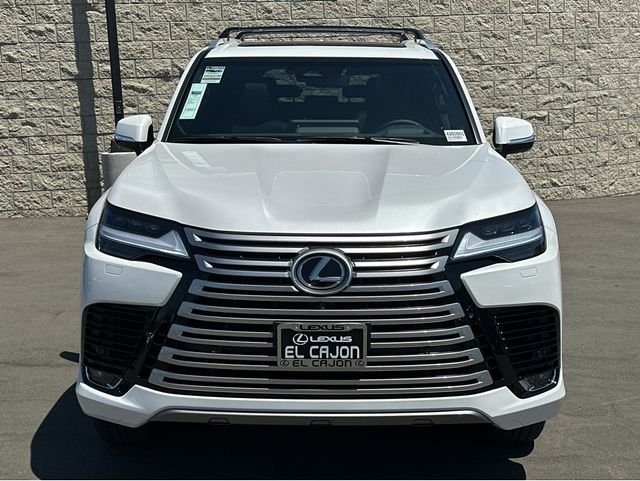 New 2026 Eminent White Pearl Lexus LX 700h LUXURY image 3