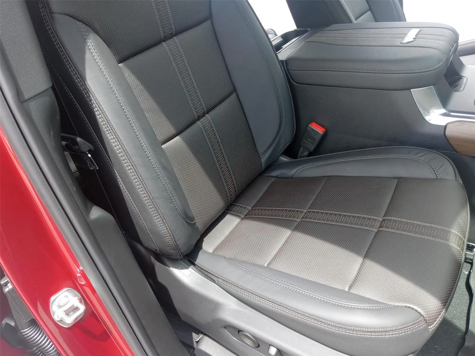 New 2026 Radiant Red Tintcoat Chevrolet High Country image 65