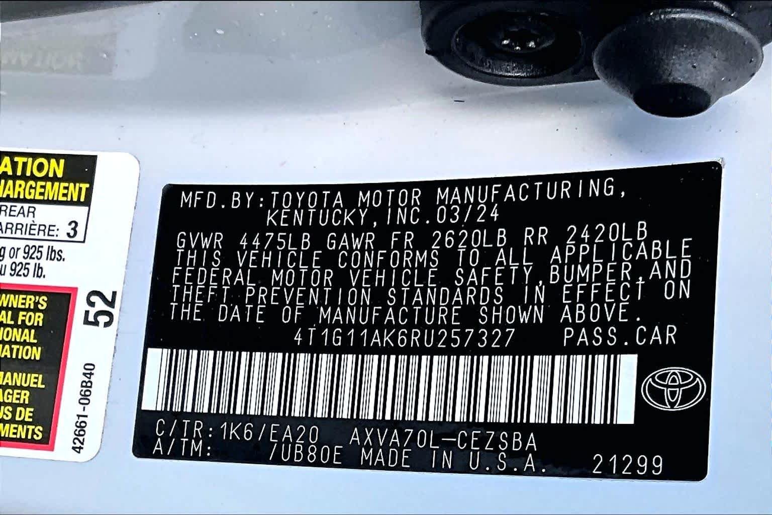 Used 2024 Ice Edge Toyota SE image 34