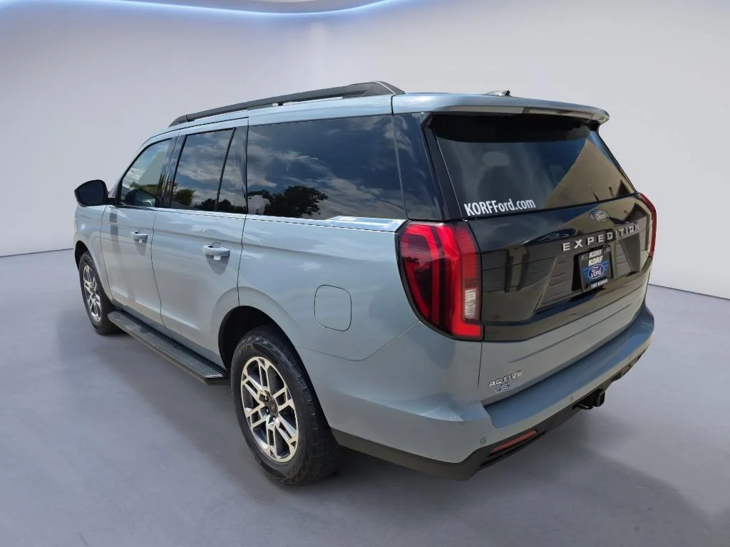 New 2026 Glacier Gray Metallic Tri-Coat Ford Active image 7