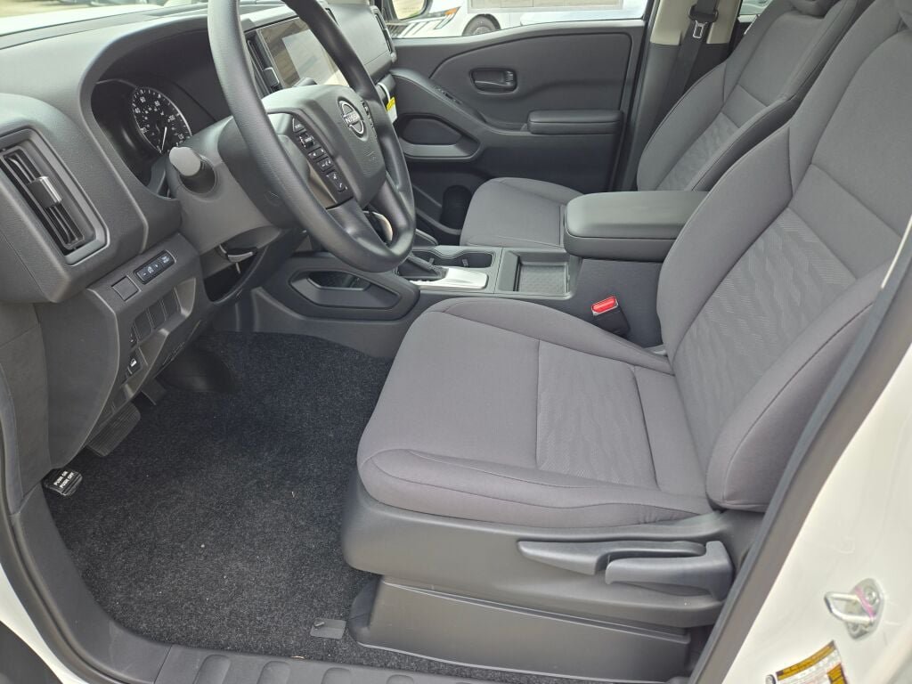 New 2026 Glacier White Nissan Crew Cab S image 16