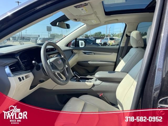 Used 2017 Cadillac XT5 Luxury with VIN 1GYKNBRS6HZ101216 for sale in Monroe, LA