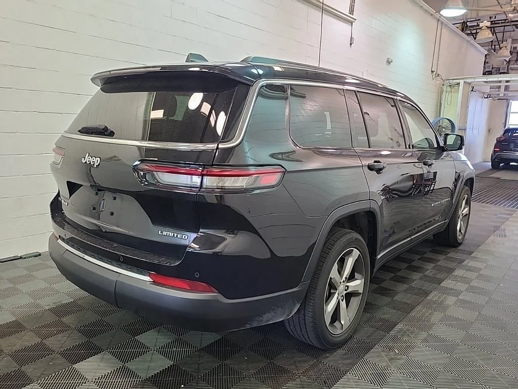 Used 2021 Black Jeep Limited image 2