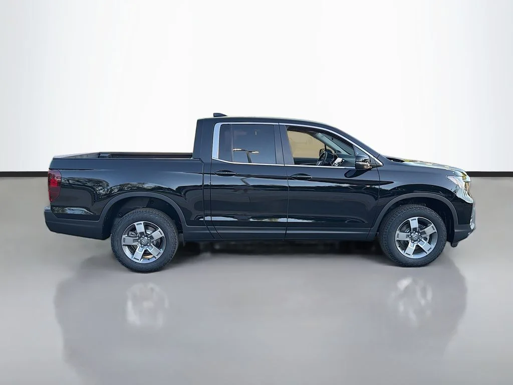 New 2026 Crystal Black Pearl Honda RTL image 5