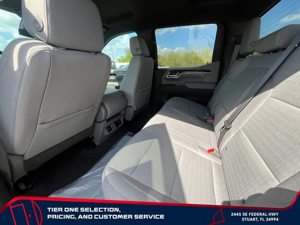 New 2026 Summit White GMC SLE image 12