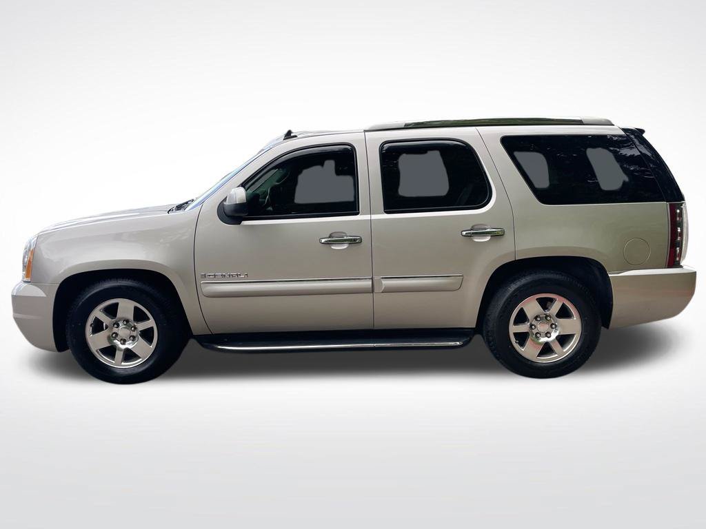 Used 2007 Silver Birch Metallic GMC Denali image 5