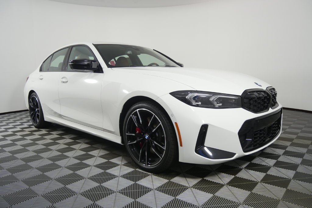 Used 2026 Alpine White BMW M340i image 2