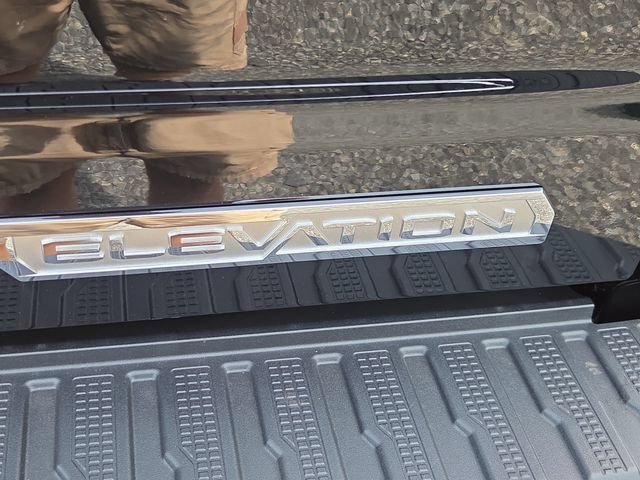New 2026 Onyx Black GMC Elevation image 4