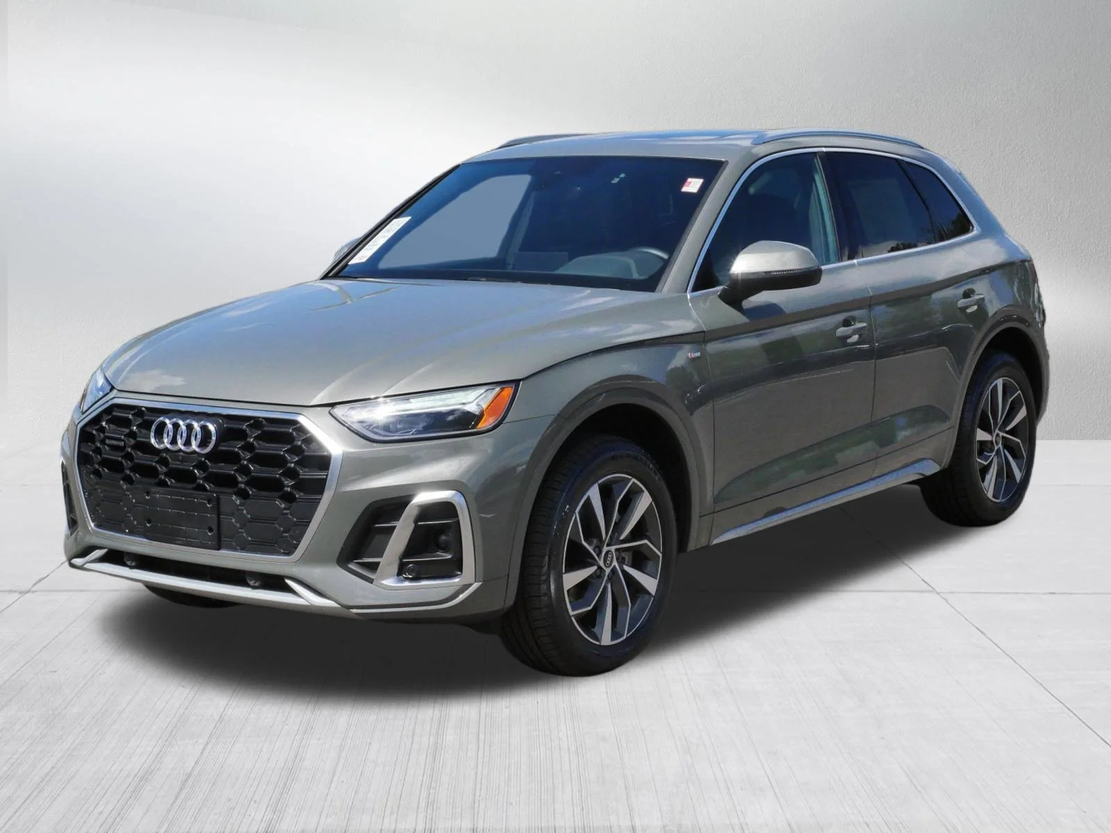 Used 2023 Chronos Gray Metallic Audi S line Premium Plus image 3