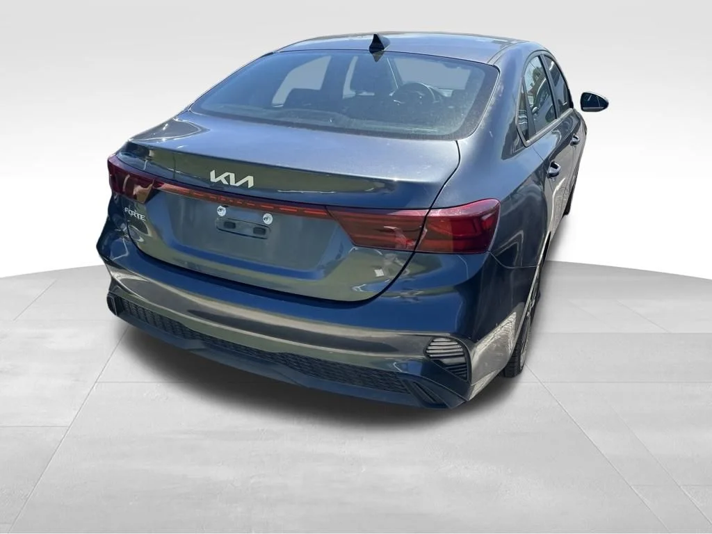 Used 2023 Gray Kia LXS image 14