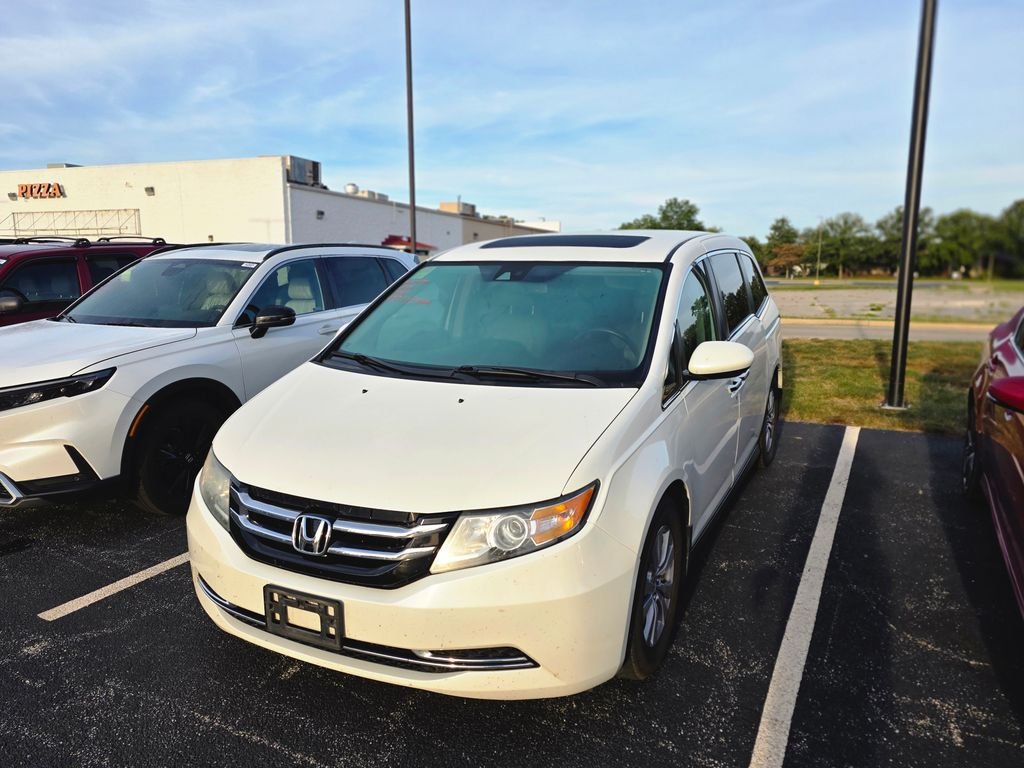 Used 2015 White Honda EX-L image 2