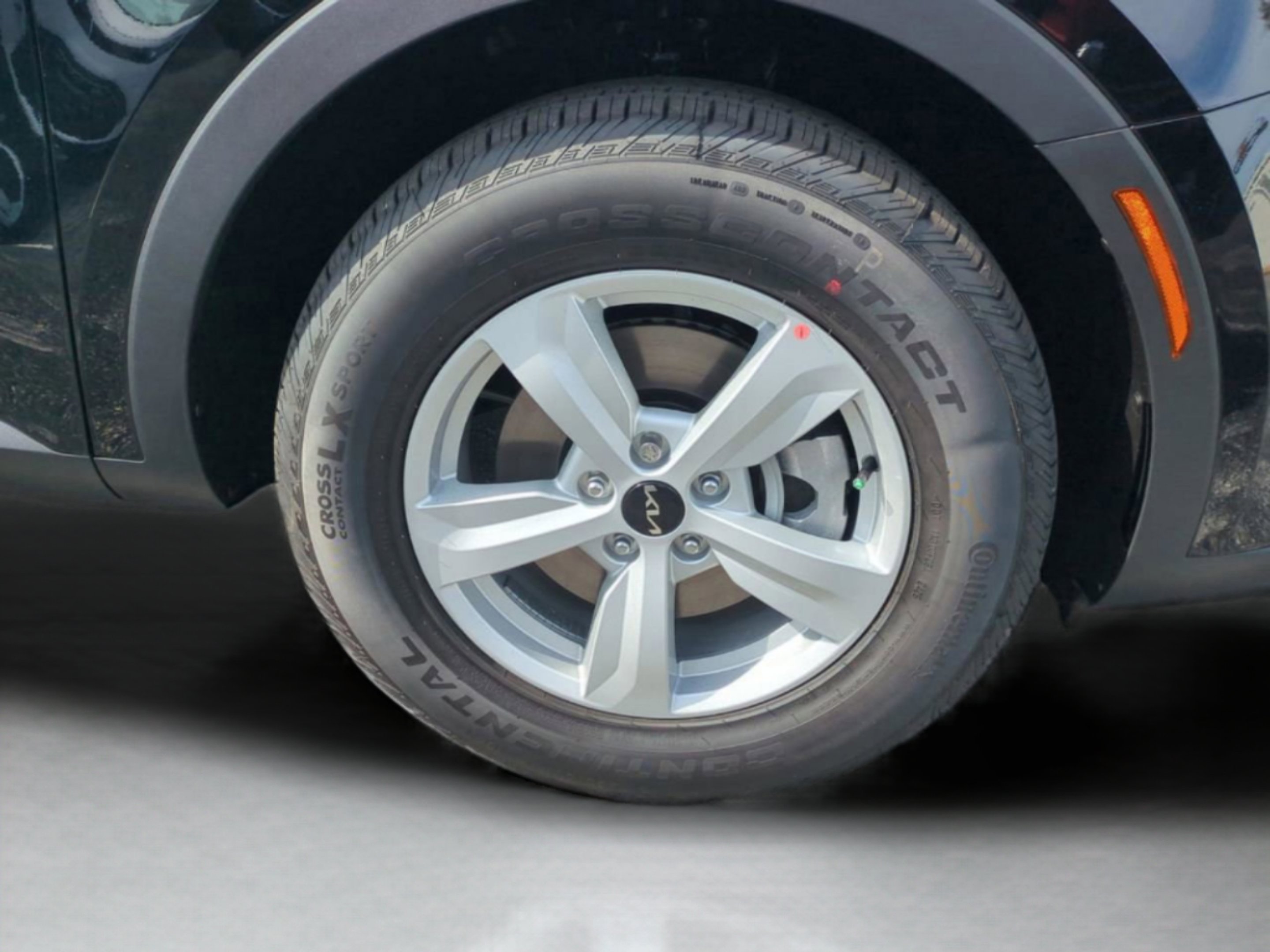 Certified Used 2026 Ebony Black Kia LX image 11