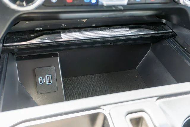 Used 2024 Gray Ford Lariat image 31