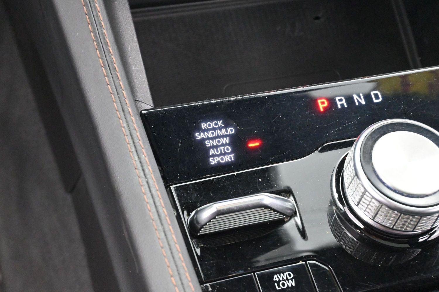 Used 2023 Silver Zynith Jeep Summit Reserve image 20