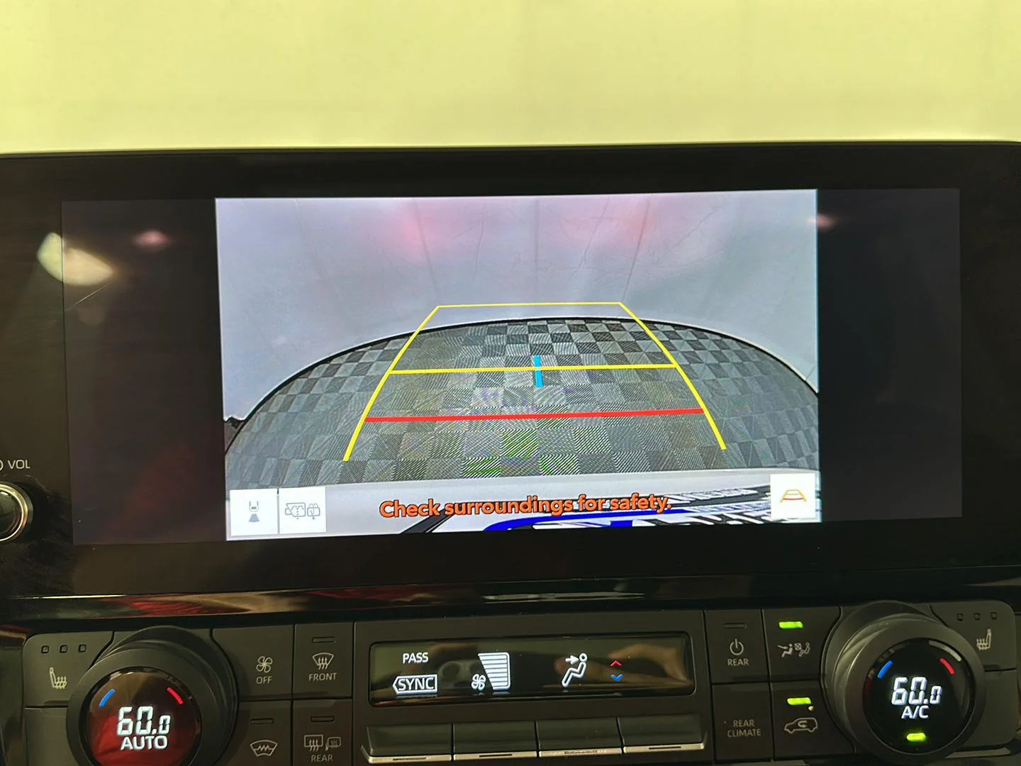 Used 2024 Wind Chill Pearl Toyota XLE image 16