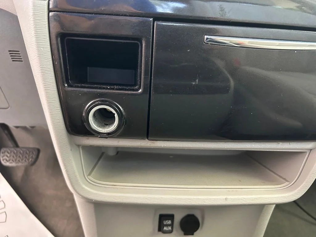 Used 2014 Gray Toyota LE image 47