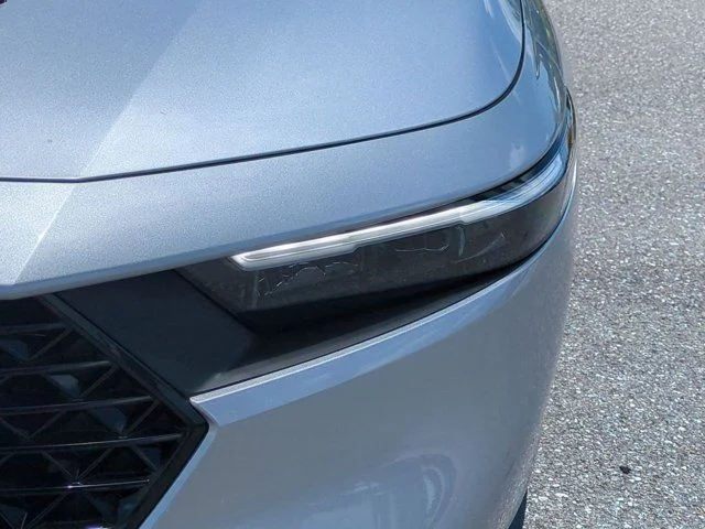 New 2026 Solar Silver Metallic Honda SE image 9
