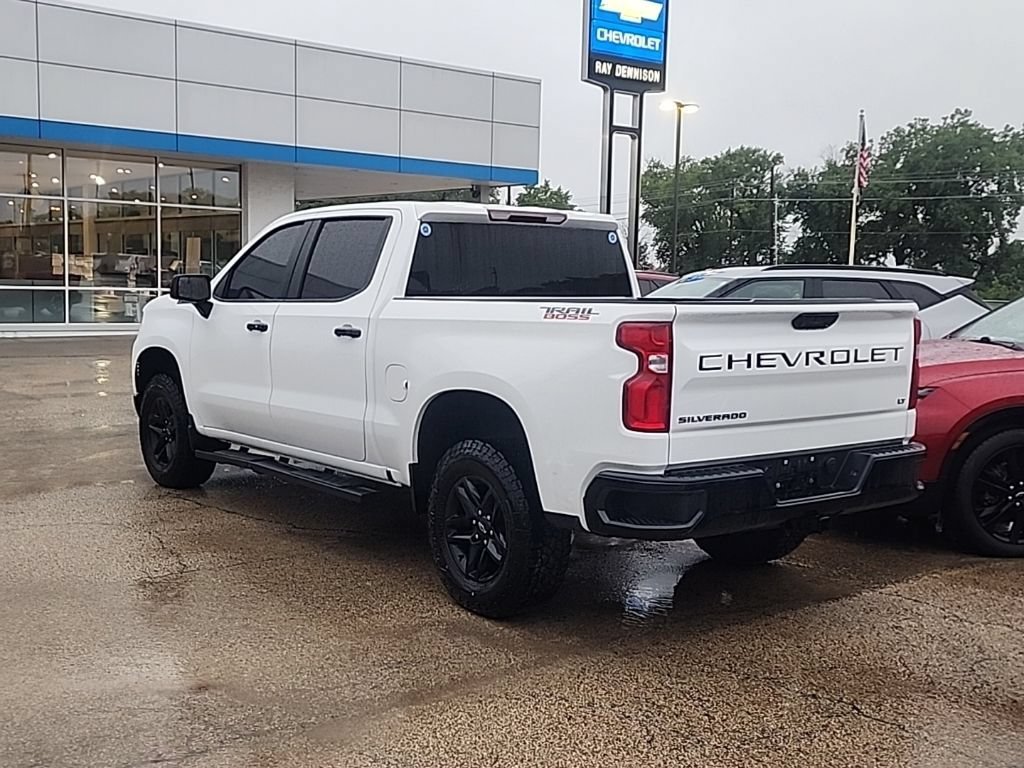 Used 2023 SUMMIT WHITE Chevrolet LT Trail Boss image 2