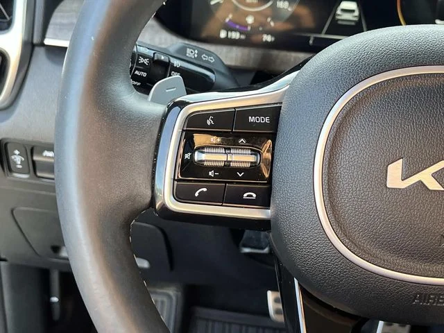 Used 2022 Silver Kia X-Line SX Prestige image 30