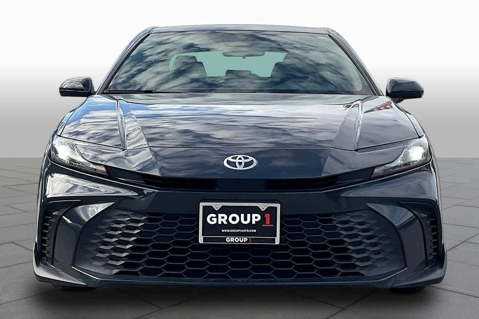 Used 2025 Underground Toyota SE image 4