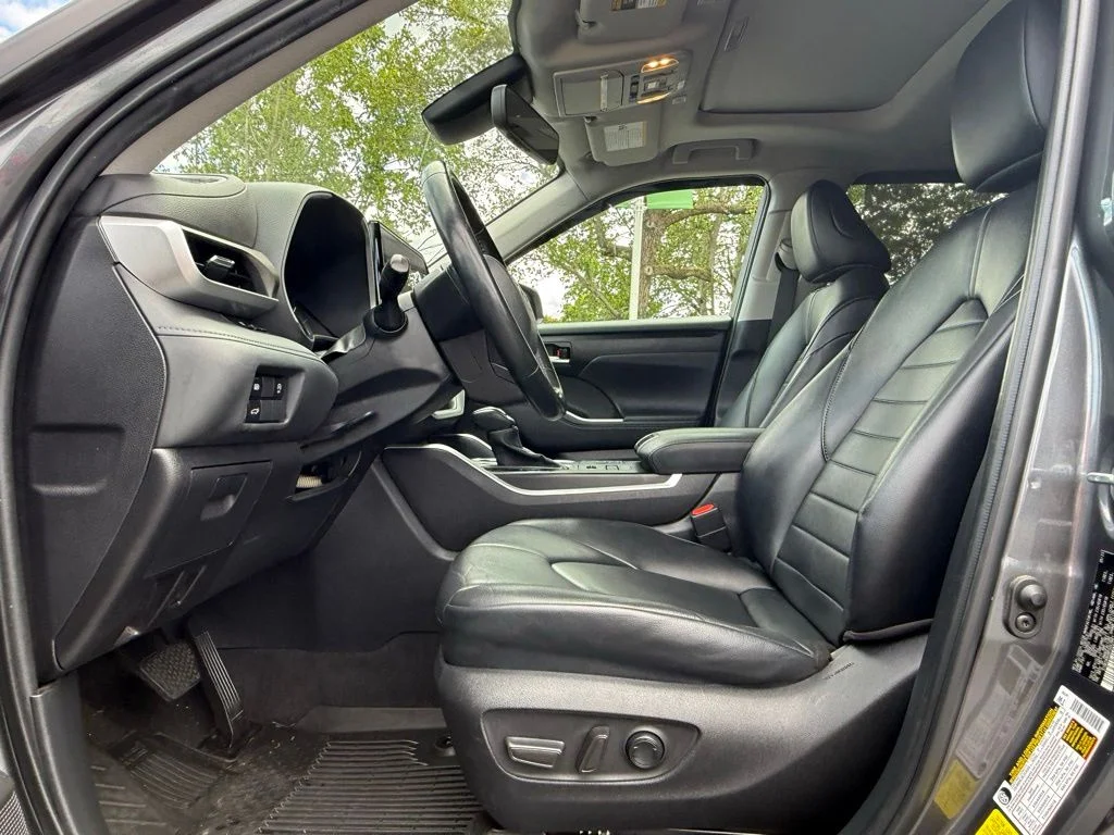 Used 2023 Gray Toyota XLE image 12